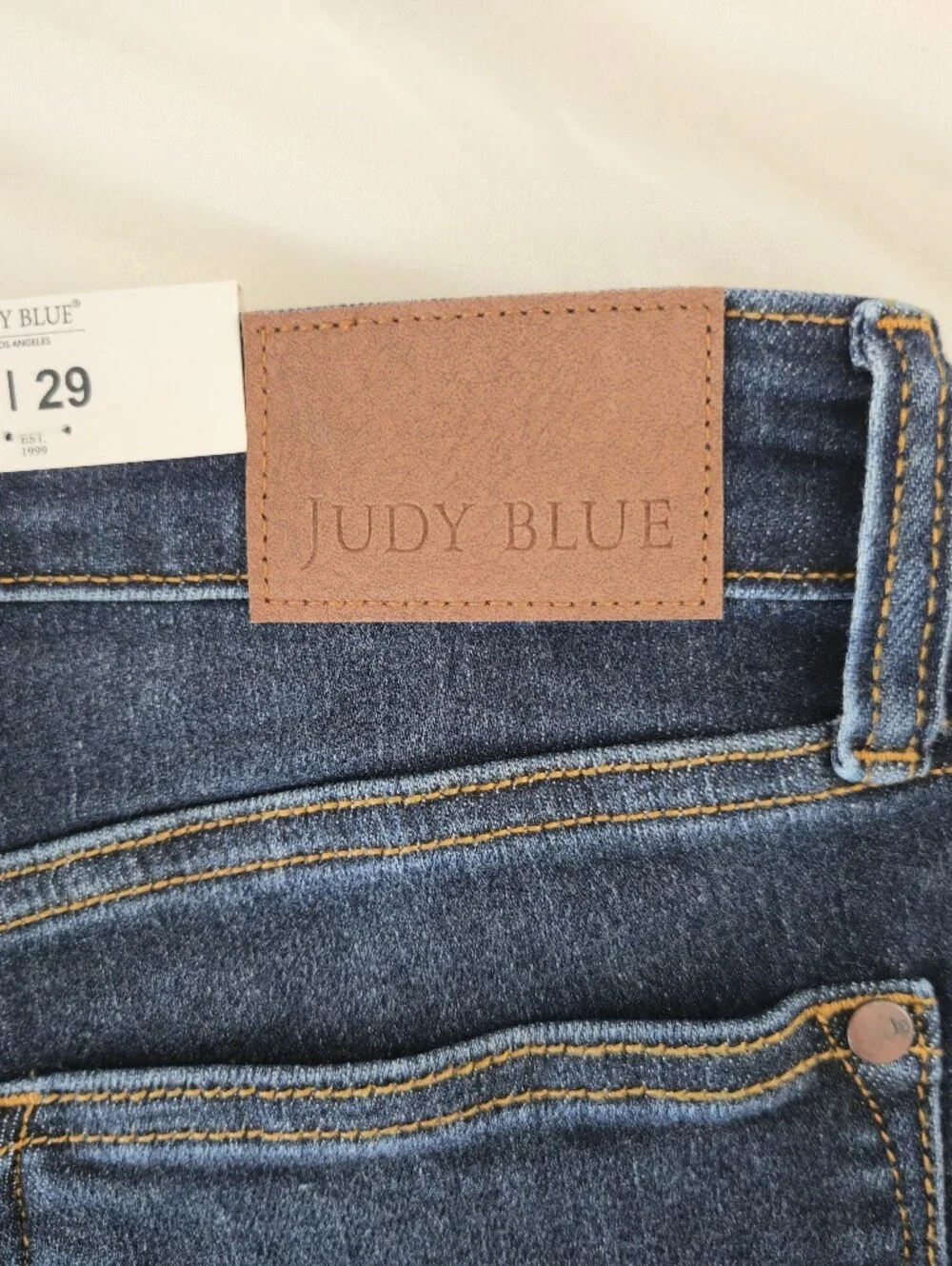 Judy Blue Mid Rise Bootcut Jeans Size 9/29 Dark Wash NWT